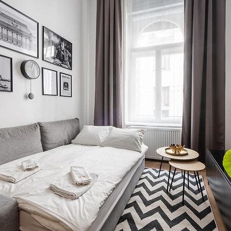 E32 - Oktogon Panorama Suite - Best Location - By Bqa Boedapest Kamer foto