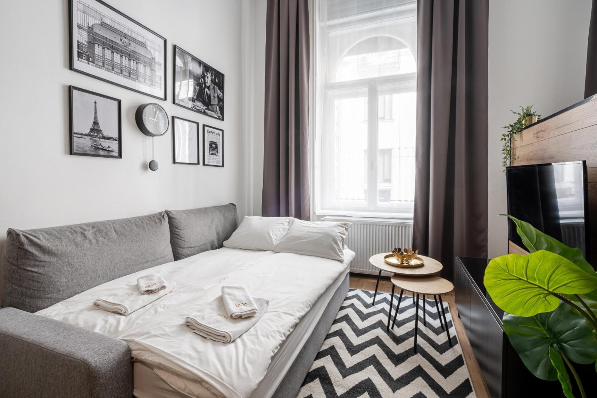 E32 - Oktogon Panorama Suite - Best Location - By Bqa Boedapest Kamer foto